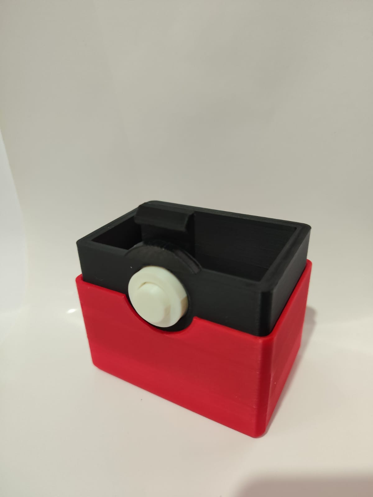 Deck Box Pokeball 3d | Caja Protectora 60 Cartas Pokémon